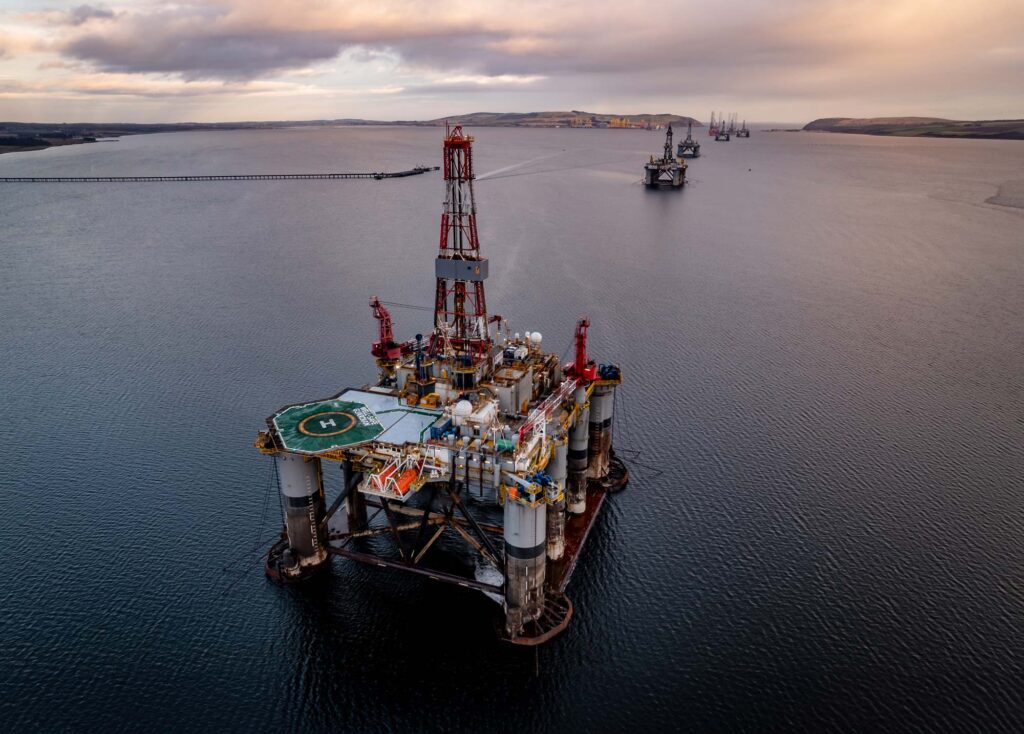 Pass-Start-Prof-oil-rigs